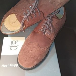 Brand new in box Gorgeous Chocolate Brown Suede Hush Puppies 9.5 EW